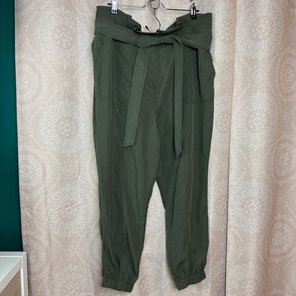 Boden Pants - Boden Paperbag Utility Jogger Bottom Pant Women's Size 12 R Olive Green Lyocell